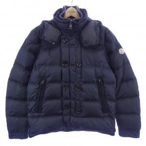 モンクレール MONCLER ダウンジャケット