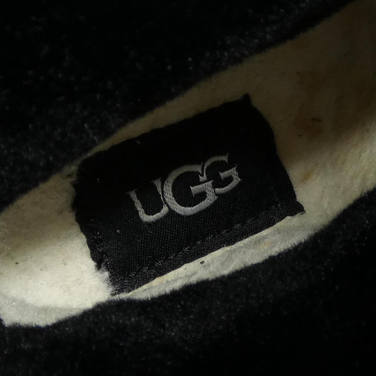 アグ UGG ブーツ