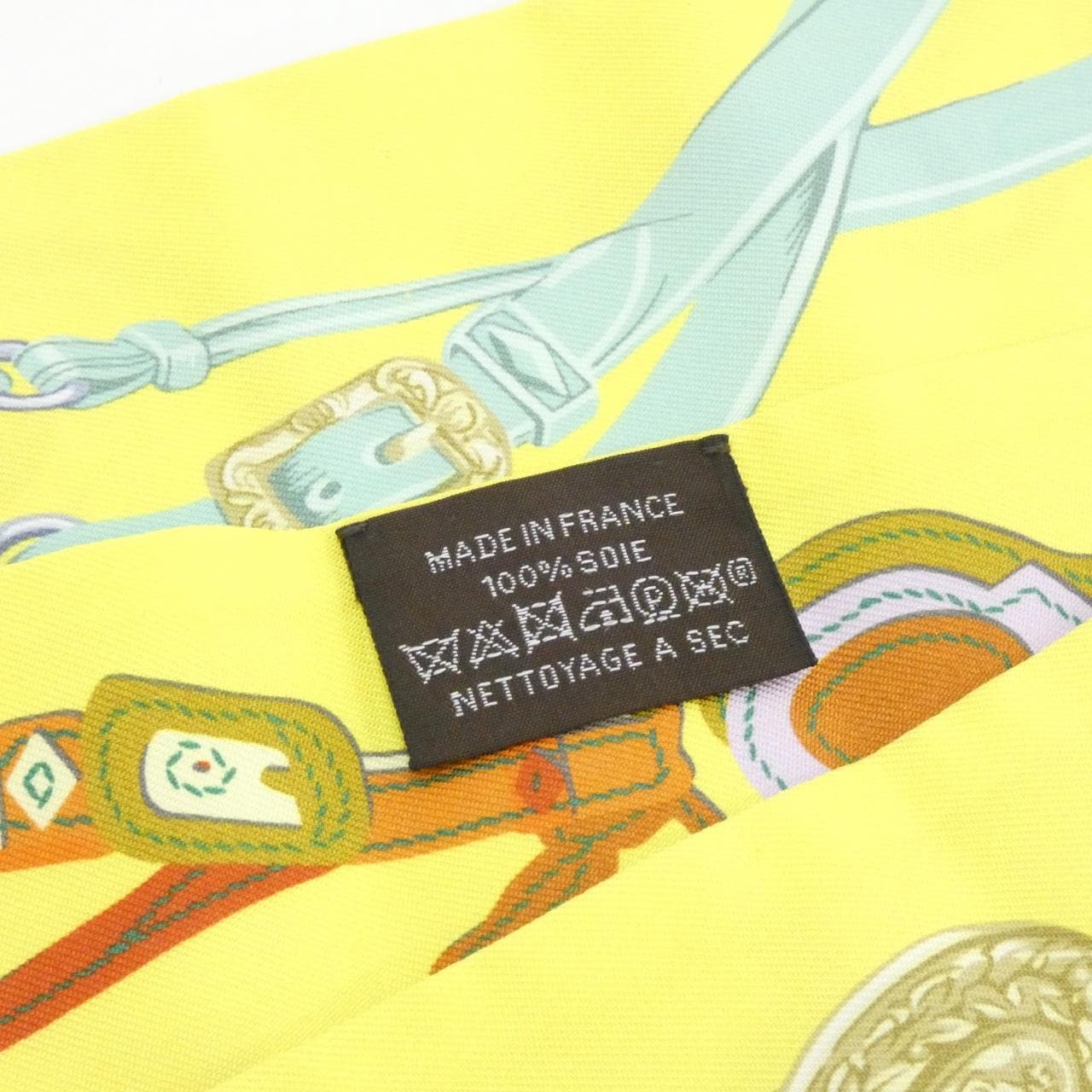 エルメス BRIDES DE GALA APPLIQUE ツイリー 063940S スカーフ