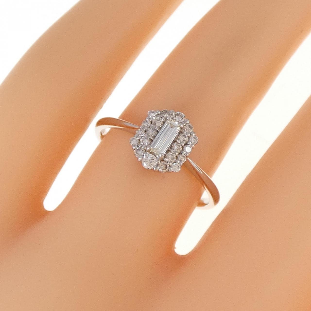 [新品] PT钻石戒指 0.30CT