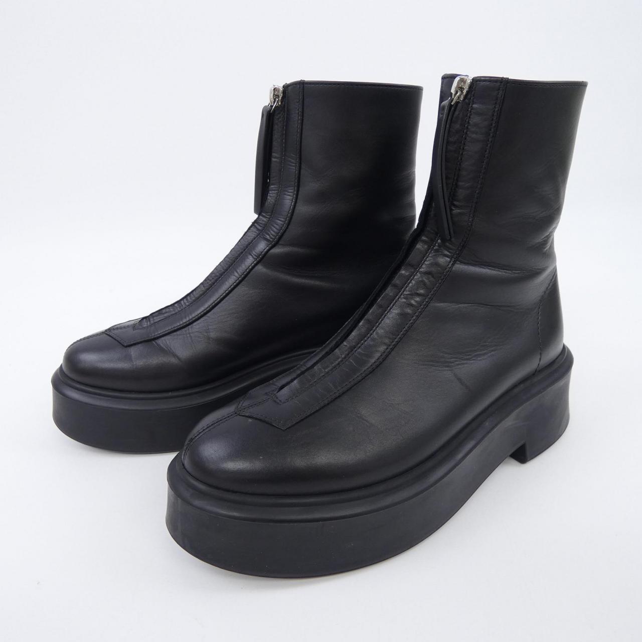 ザロウ THE ROW ZIPPED BOOT I F1144L64R ブーツ