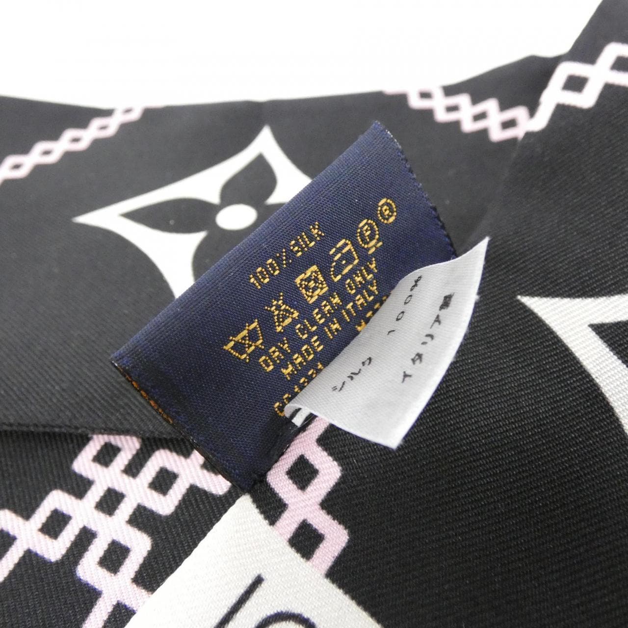 ルイヴィトン バンドー クロワジヨン M77468 スカーフ