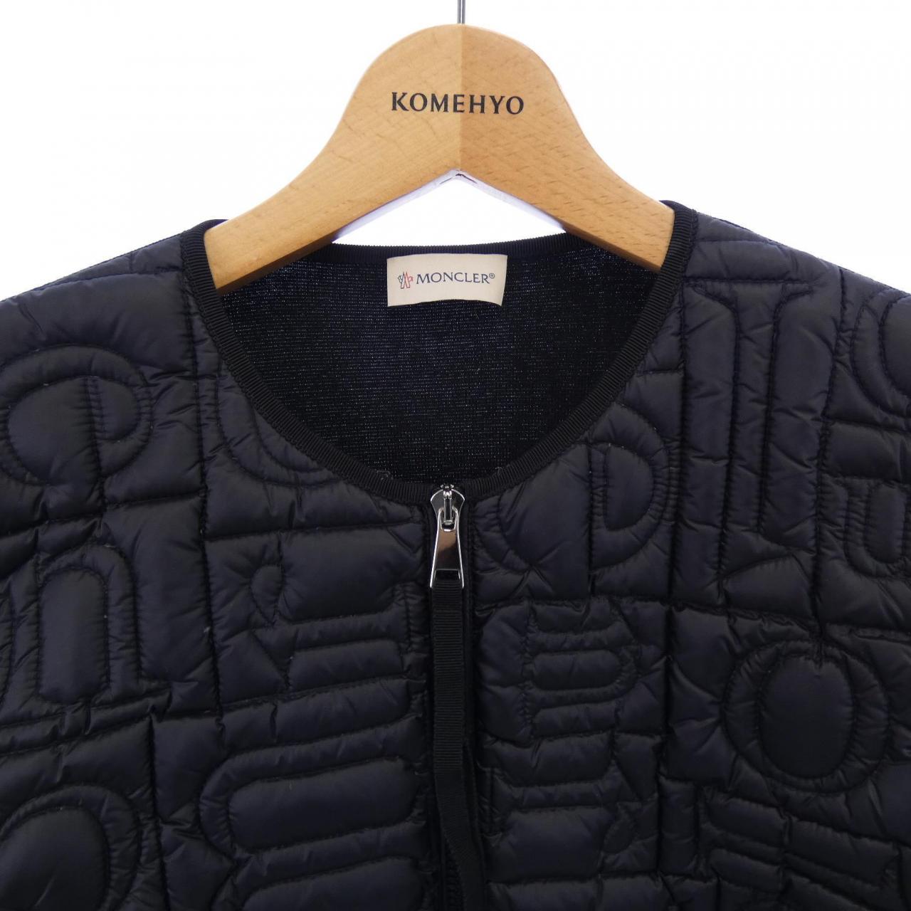 モンクレール MONCLER 10939B50310 ダウンジャケット