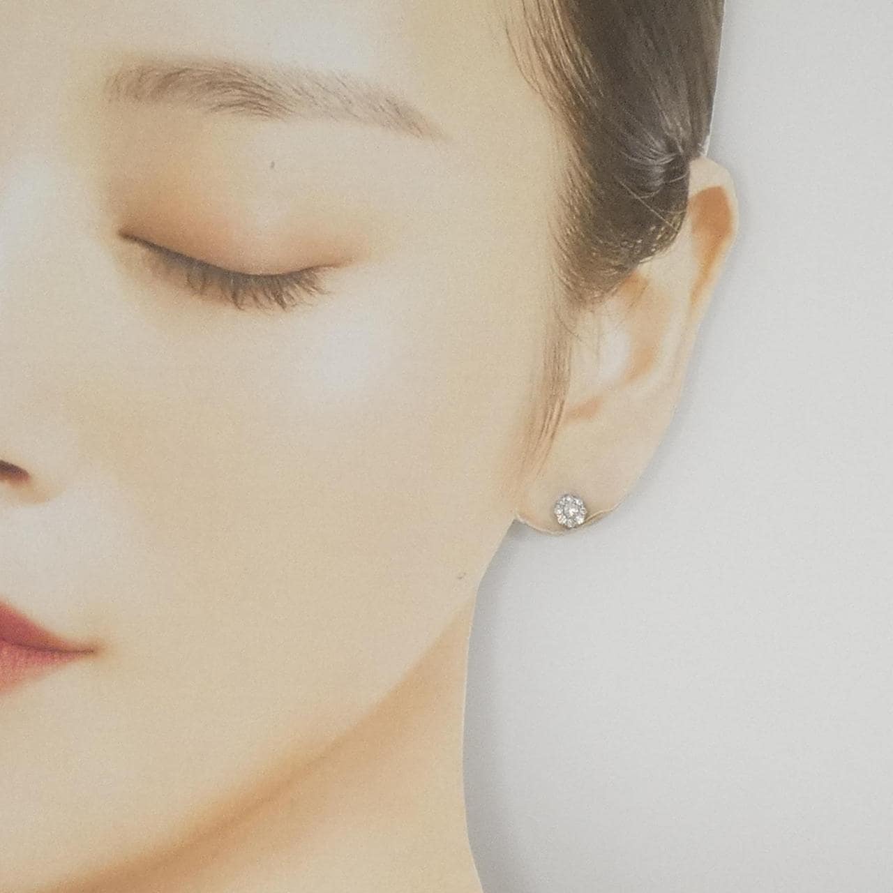 PT900 ダイヤモンド ピアス 0.30CT