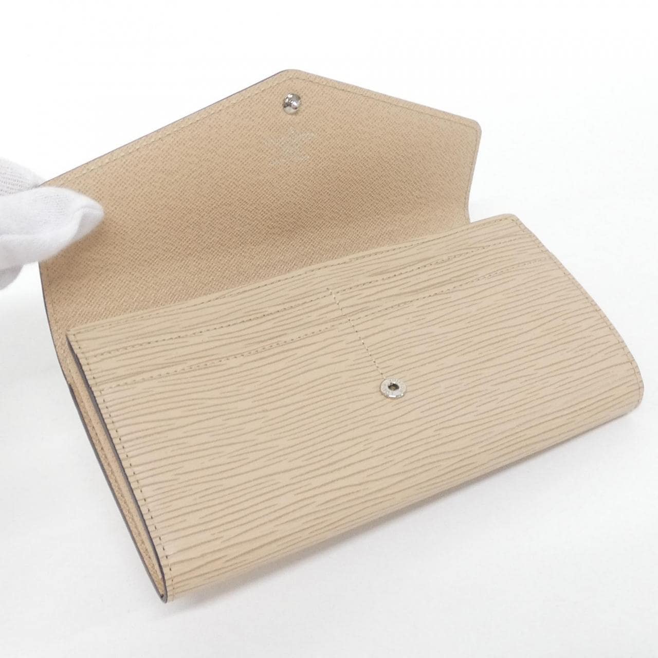 ルイヴィトン エピ ポルトフォイユ サラ M60724 財布