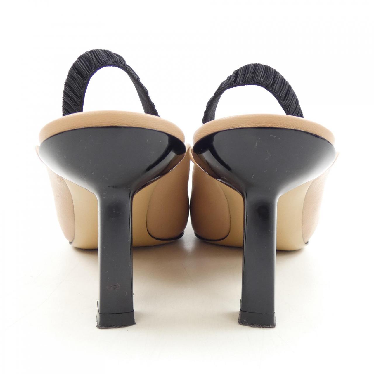 サルヴァトーレフェラガモ SALVATORE FERRAGAMO パンプス