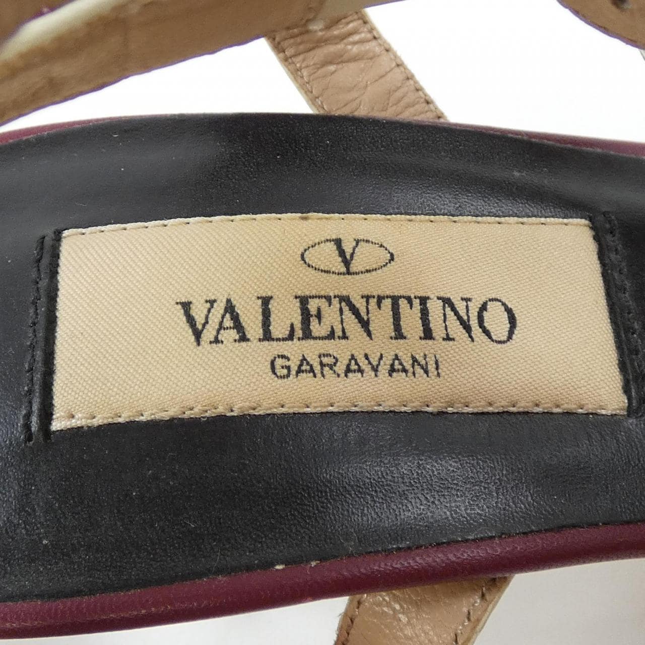 ヴァレンティノガラヴァーニ VALENTINO GARAVANI パンプス