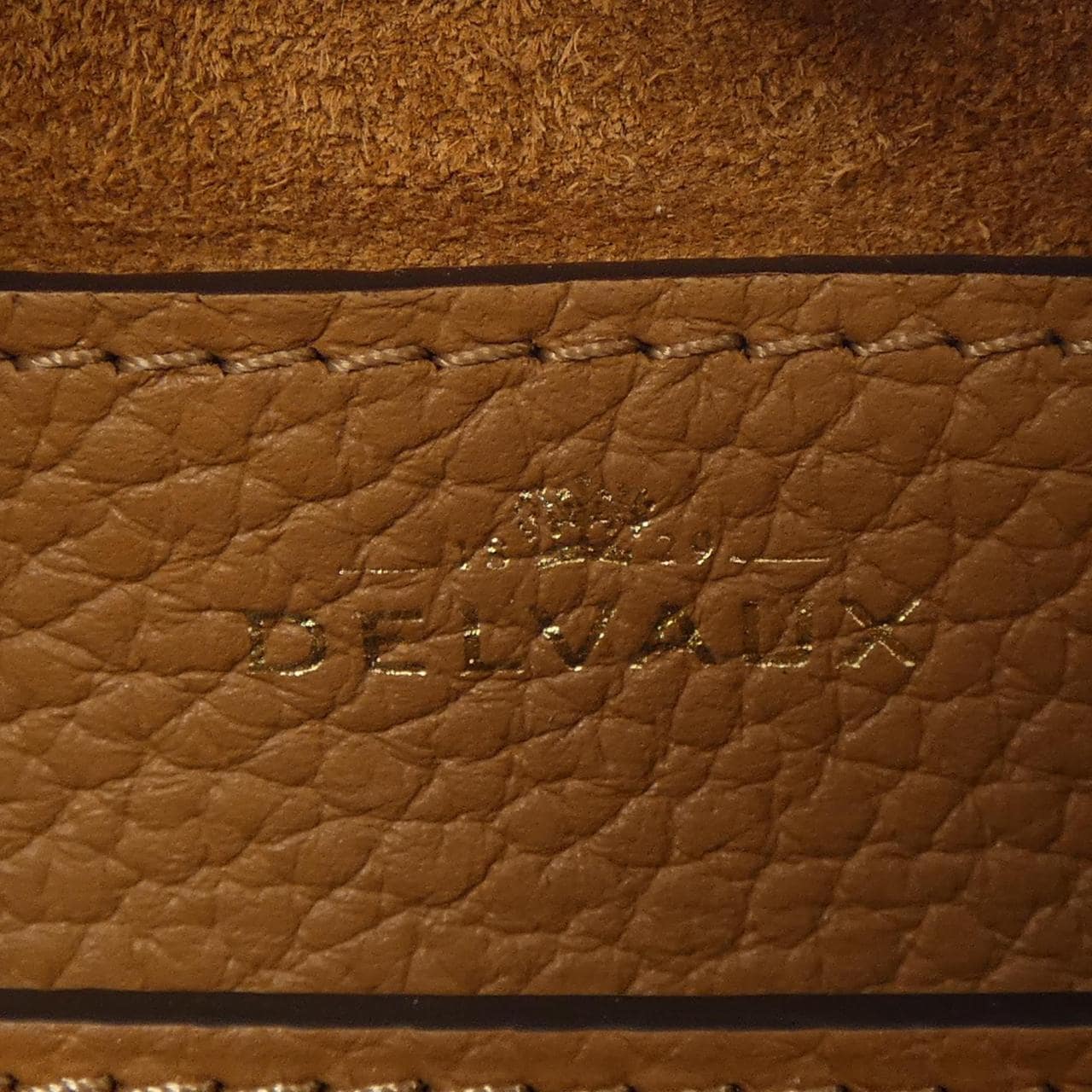 デルボー DELVAUX COOL BOX BAG