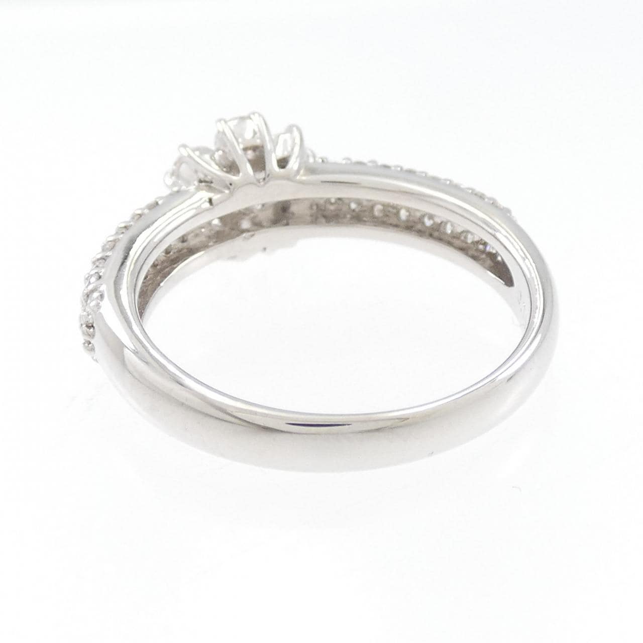 K18WG フラワー ダイヤモンド リング 0.70CT