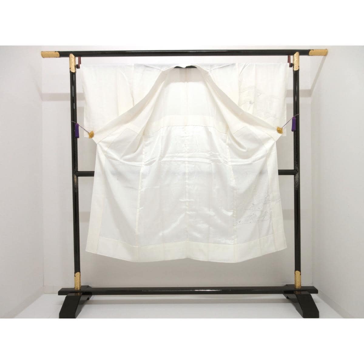 【未使用品】長襦袢　友禅銀彩加工