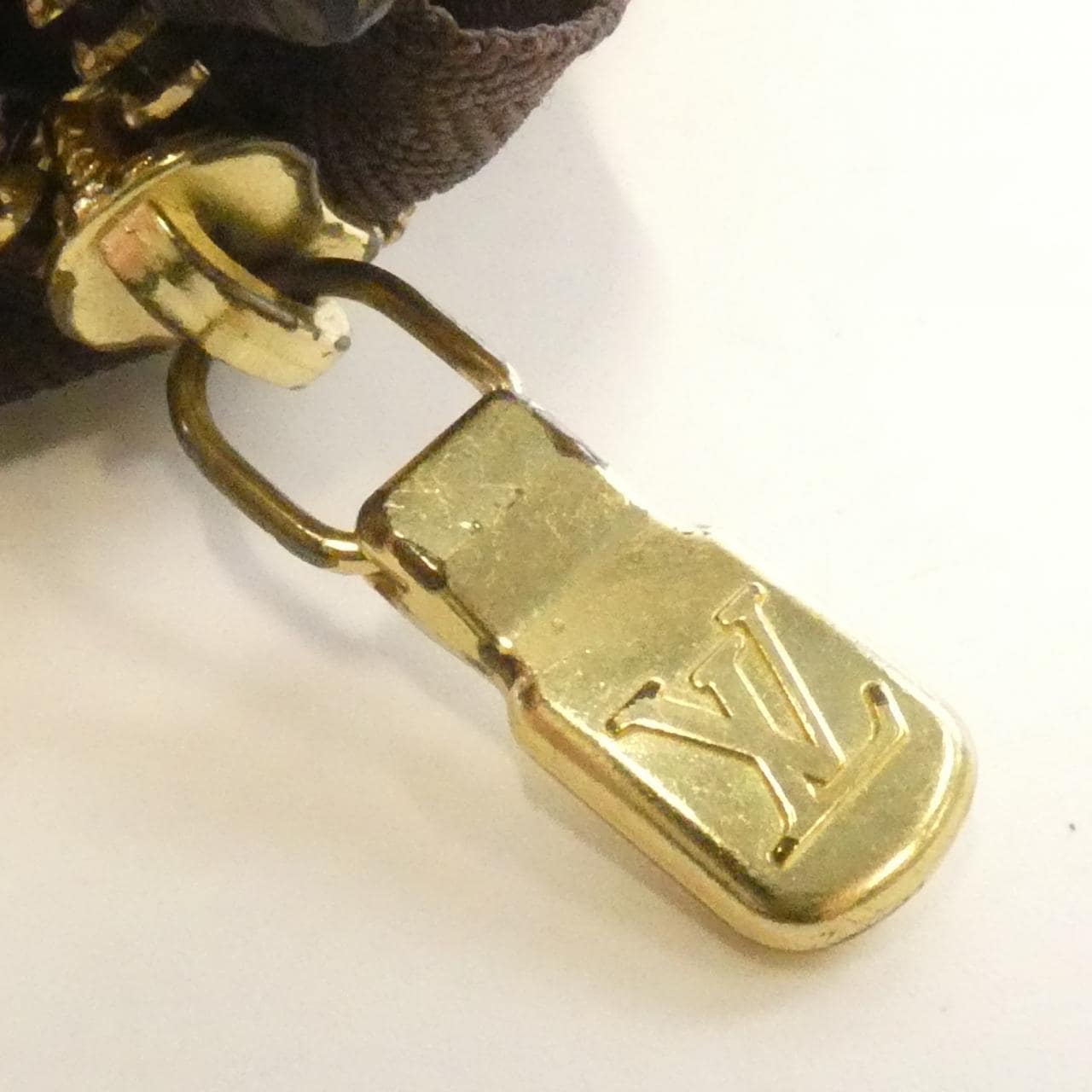 ルイヴィトン ダミエ トゥルース メイクアップ N51982 アクセサリーポーチ