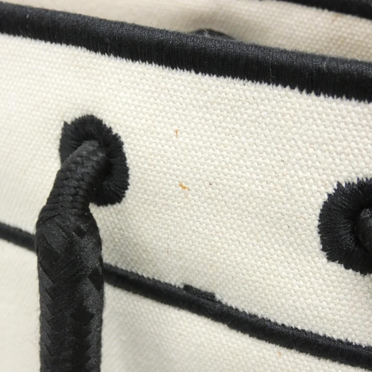 フェンディ フェンディローマショッパーミディアム 8BH378 AD6A トートバッグ