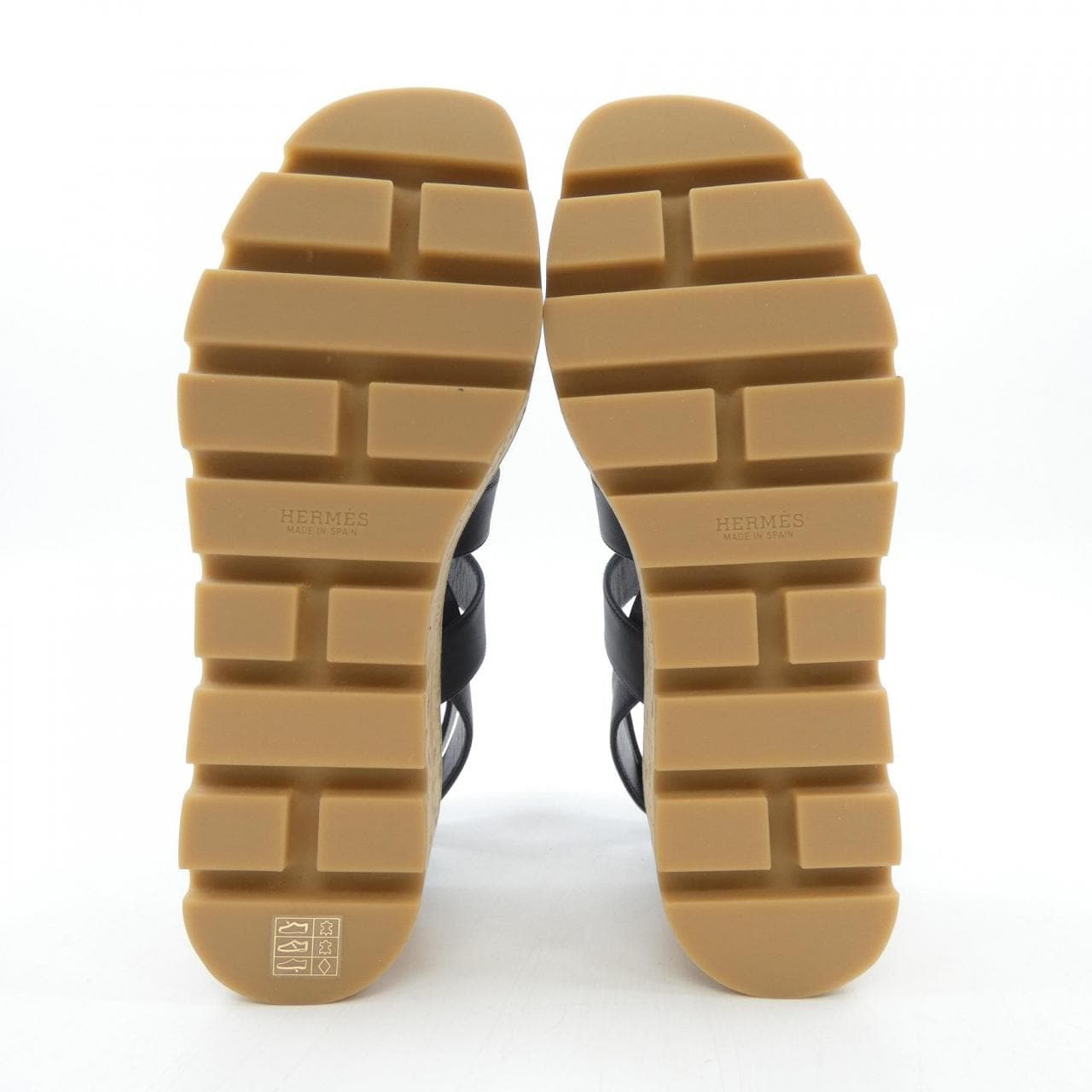 エルメス HERMES アヴァンヌ 30 H 232097Z サンダル