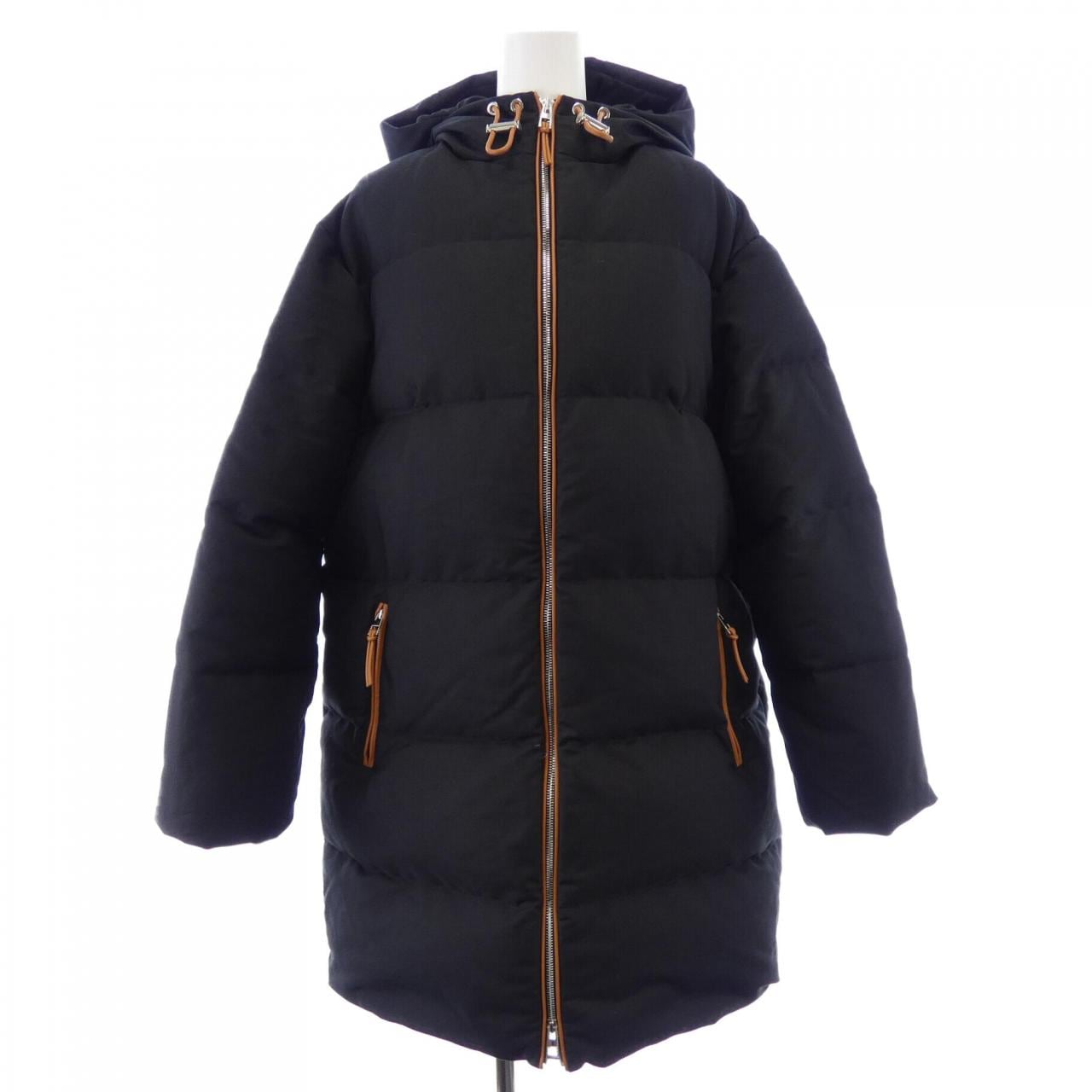 ロエベ LOEWE S359Y02X42 ダウンコート