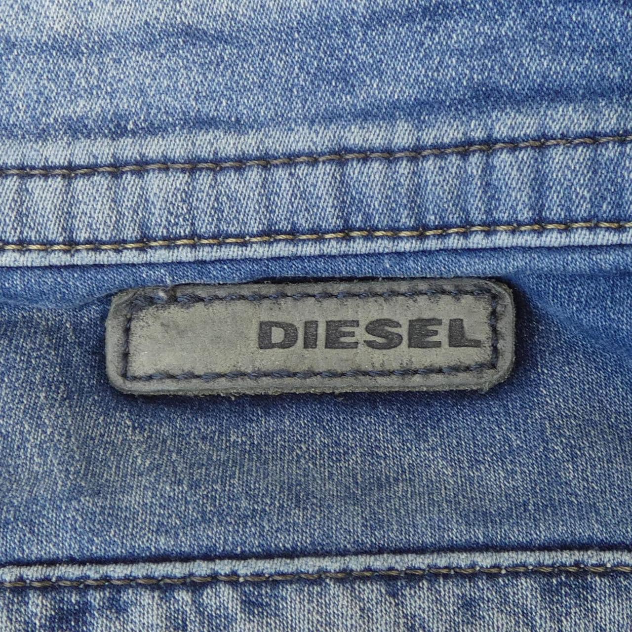 ディーゼル DIESEL ジーンズ