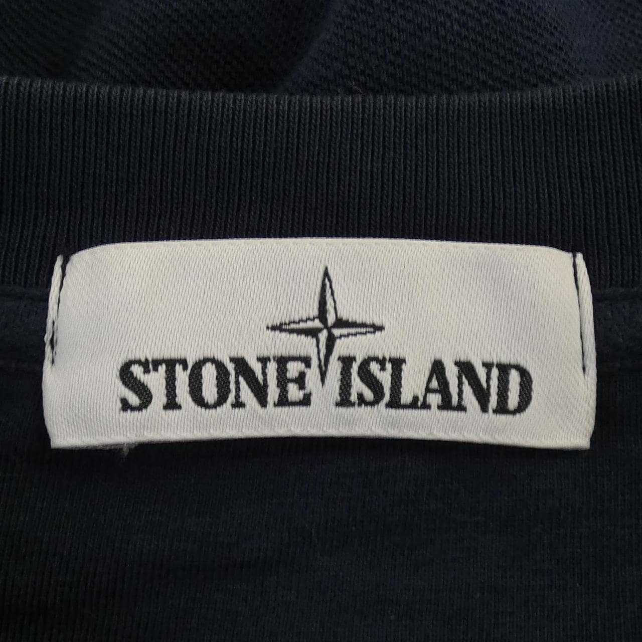 ストーンアイランド STONE ISLAND トップス