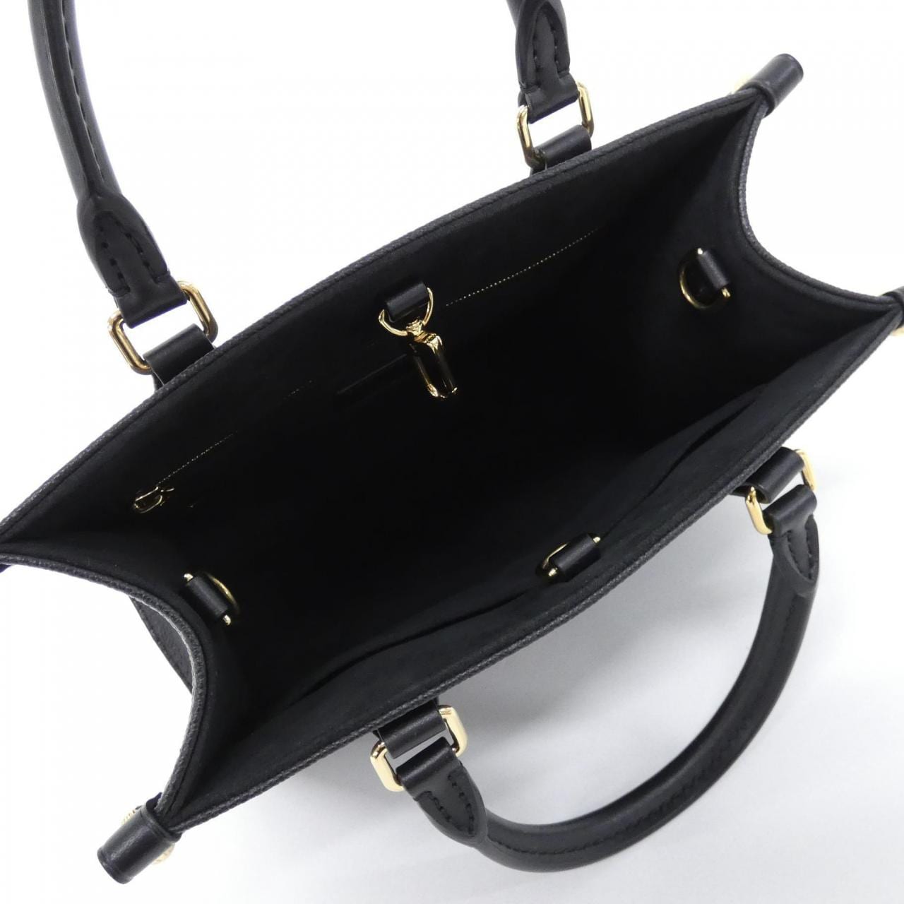 ルイヴィトン モノグラム アンプラント オンザゴー PM M45653 バッグ