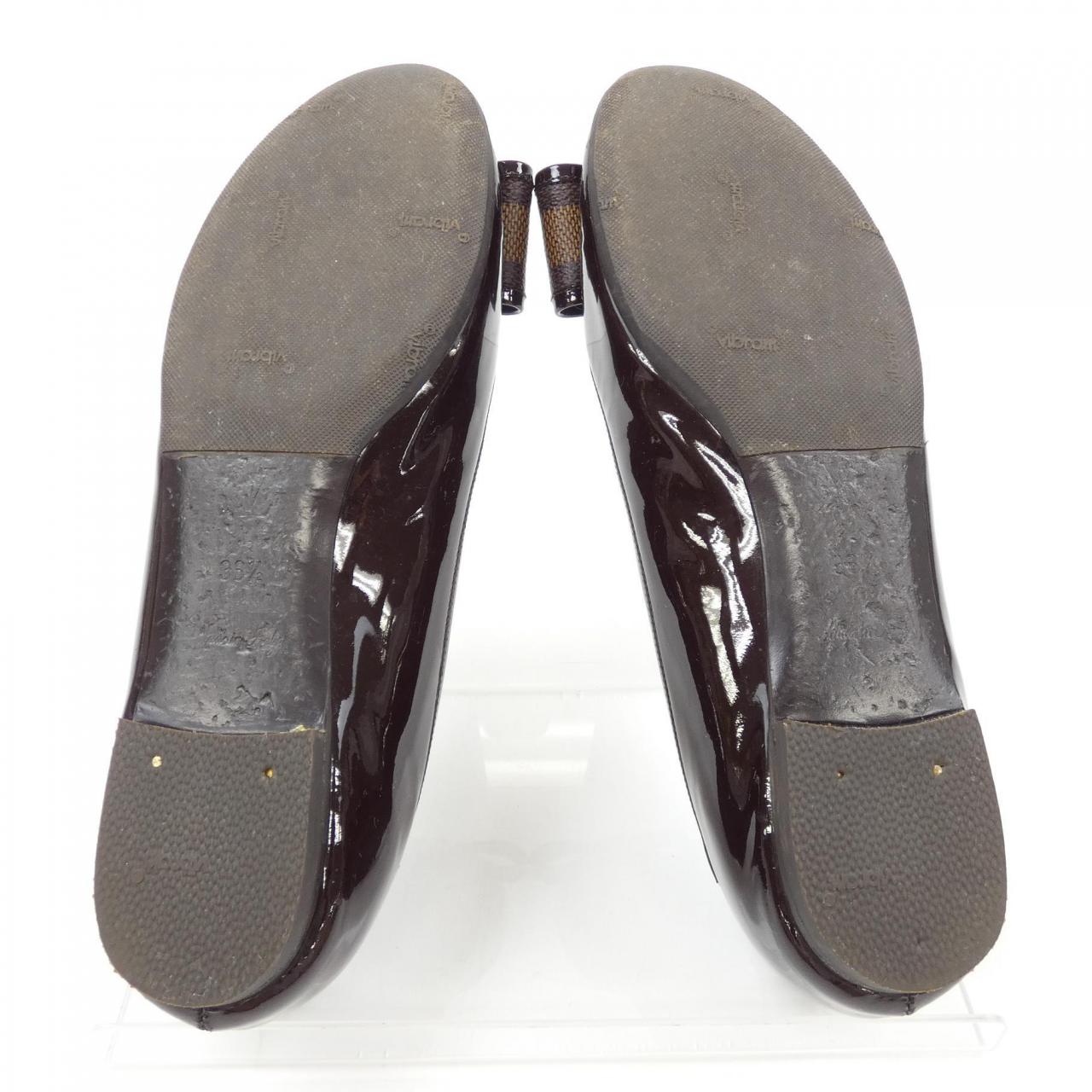 ルイヴィトン LOUIS VUITTON フラットシューズ