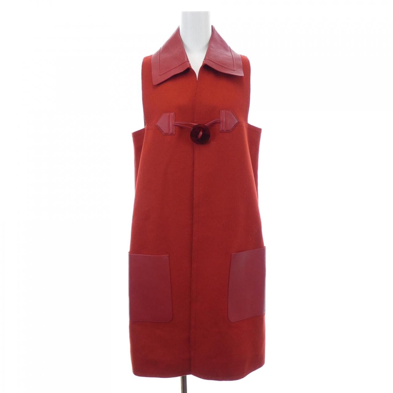 フェンディ FENDI FF8077 Z2R ベスト