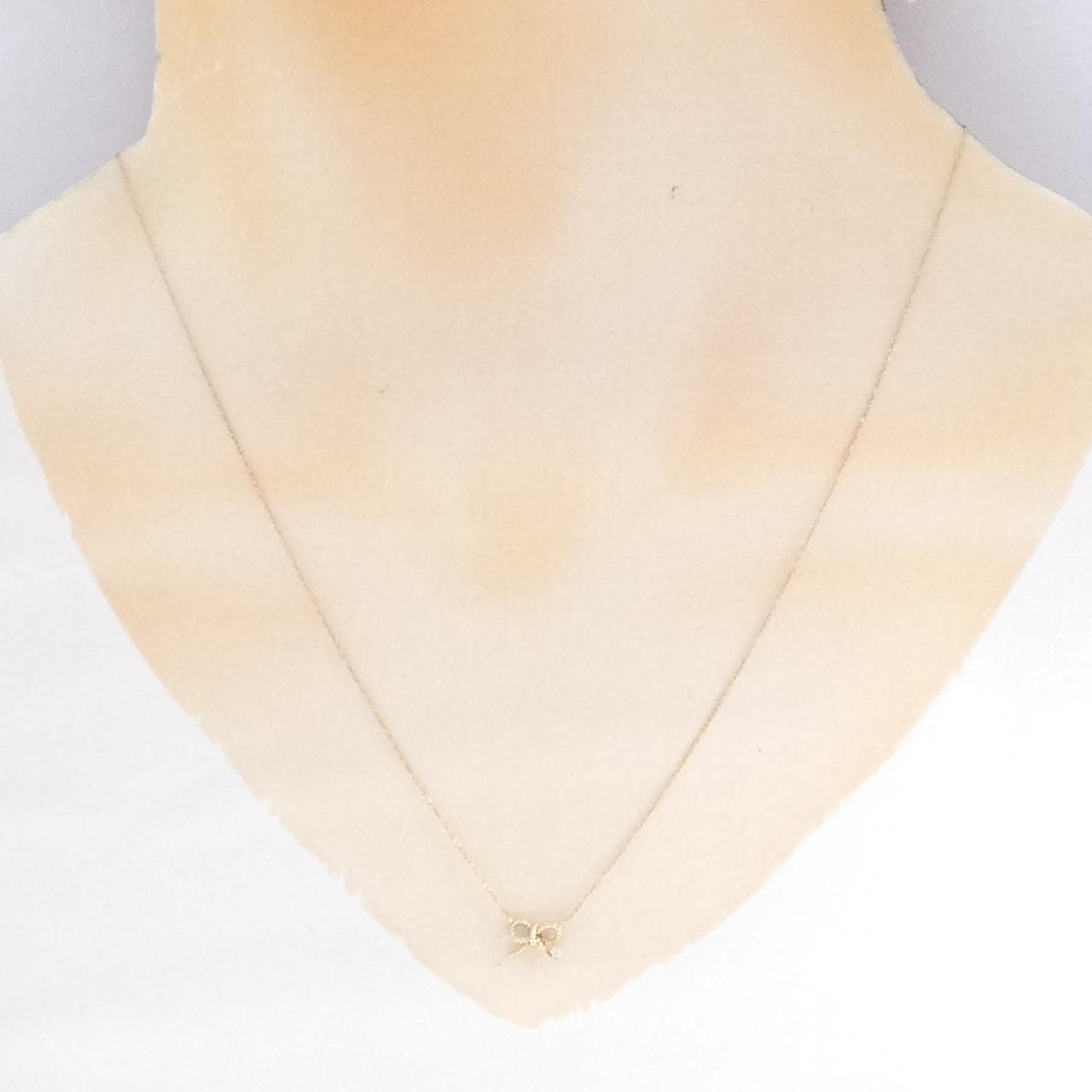 エテ リボン ダイヤモンド ネックレス