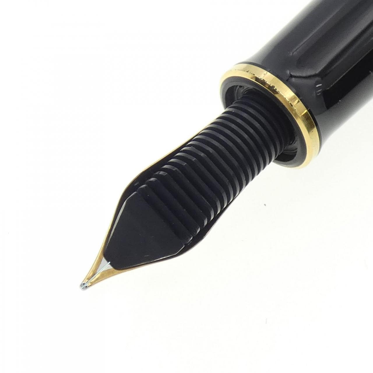 鹈鹕天鹅绒800黑色 (EN刻字) 钢笔