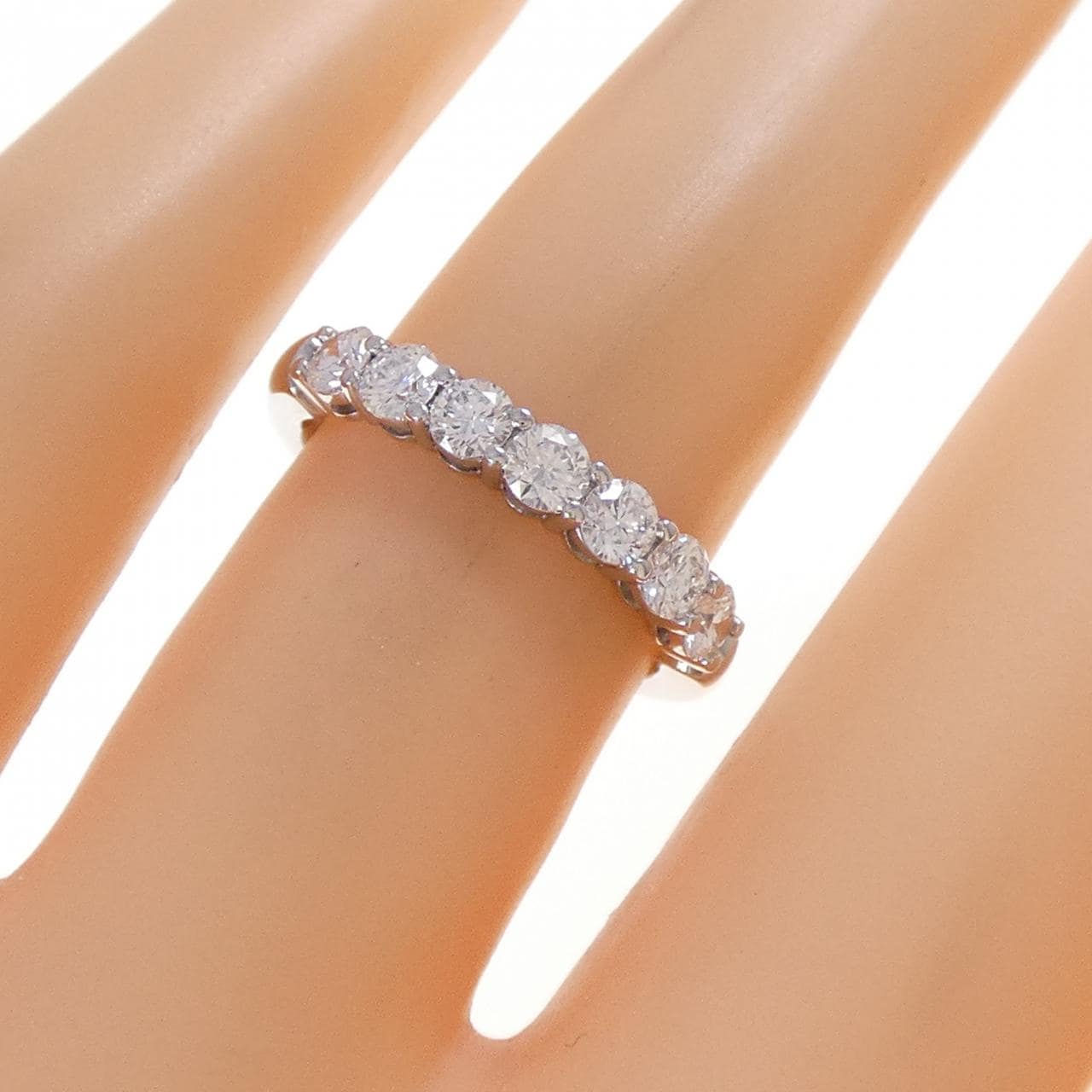 ティファニー エンブレイス リング