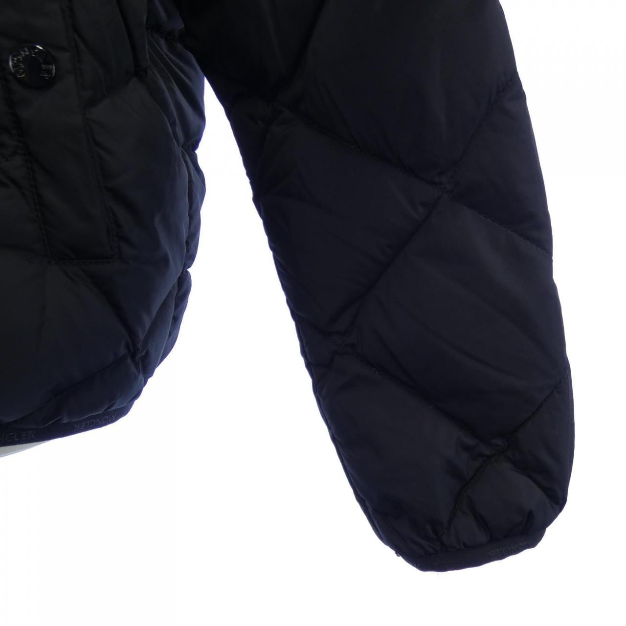 モンクレール MONCLER ARVOUIN ダウンジャケット