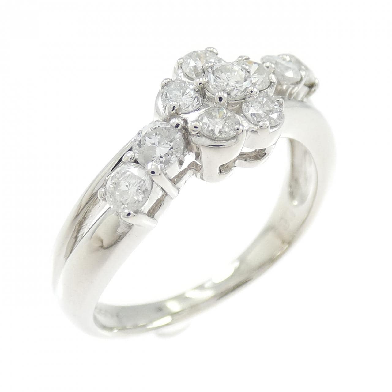 PT900 フラワー ダイヤモンド リング 0.60CT