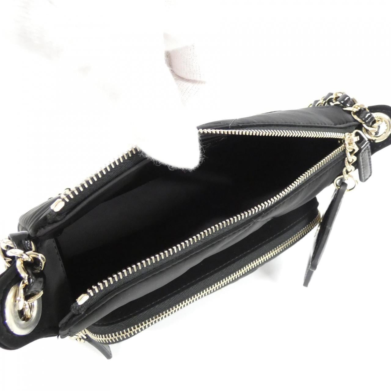 【未使用品】シャネル AP4771 チェーンクラッチ