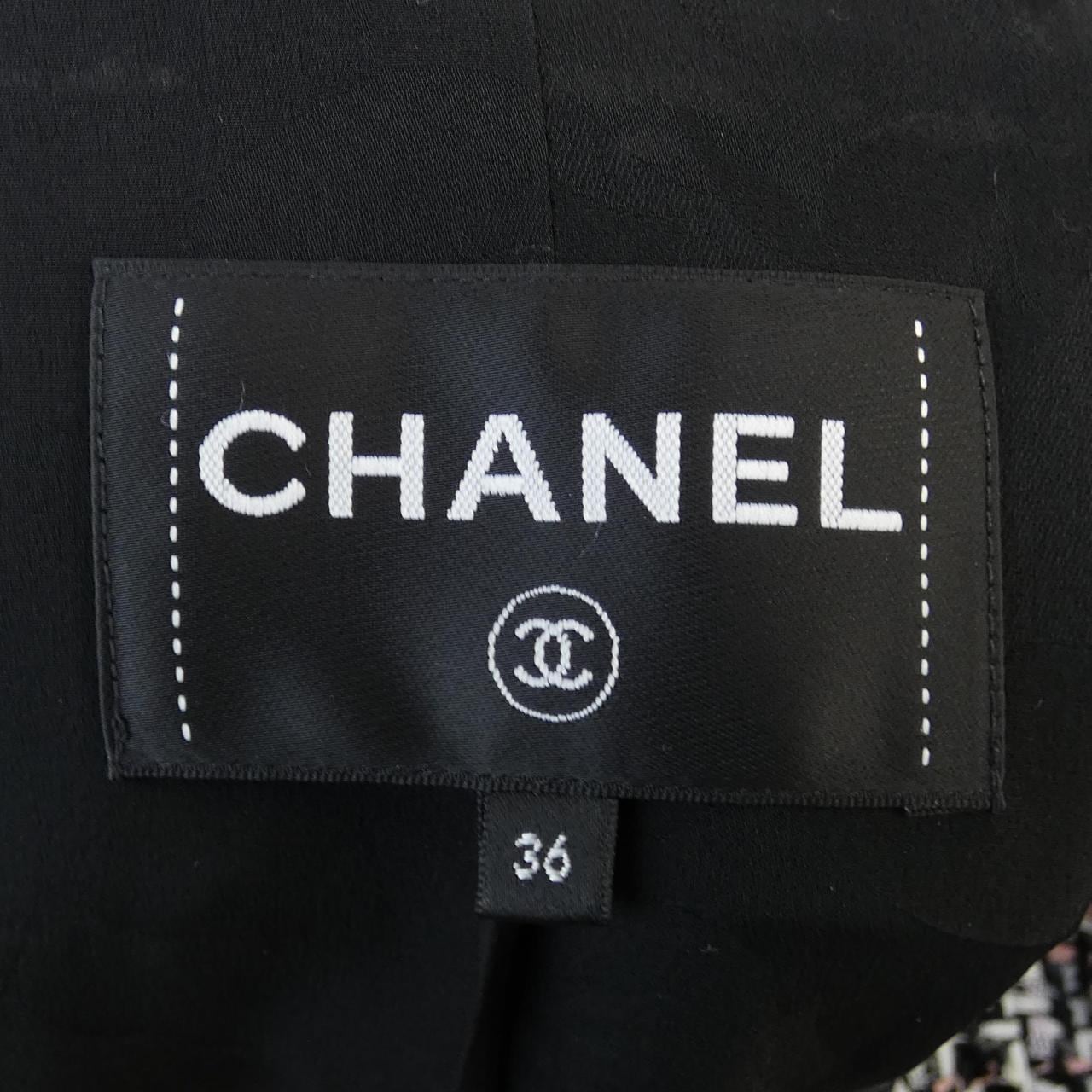 CHANEL P74402V65889 夹克