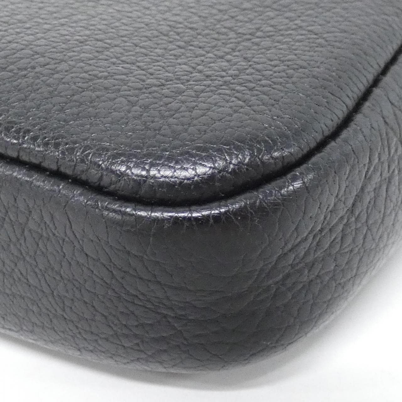 シャネル 81658 チェーンウォレット