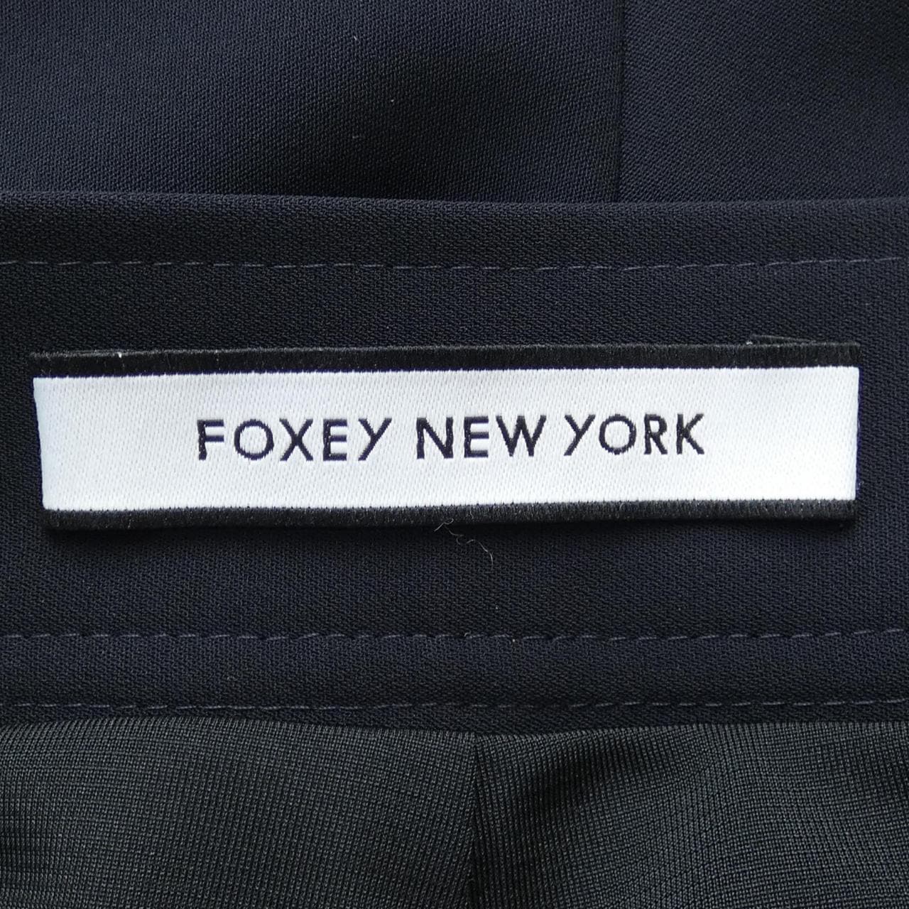 フォクシーニューヨーク FOXEY NEW YORK ショートパンツ