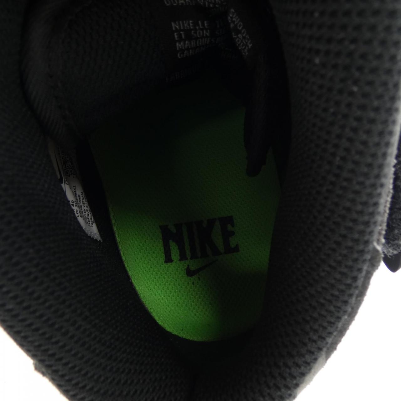 耐克NIKE運動鞋