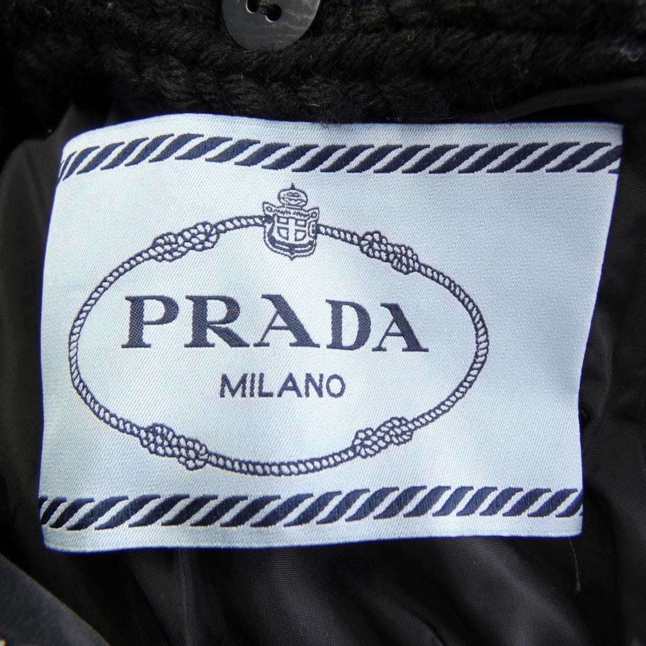 プラダ PRADA 291125 S162 I18 ダウンコート