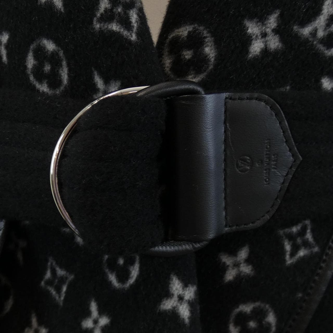 ルイヴィトン LOUIS VUITTON フーデッドラップコート FGCO40QWE コート