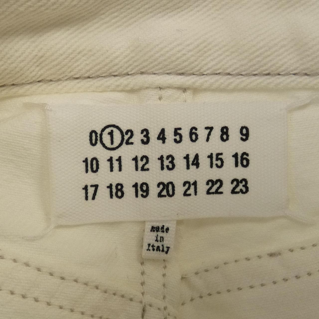メゾンマルジェラ Maison Margiela ジーンズ