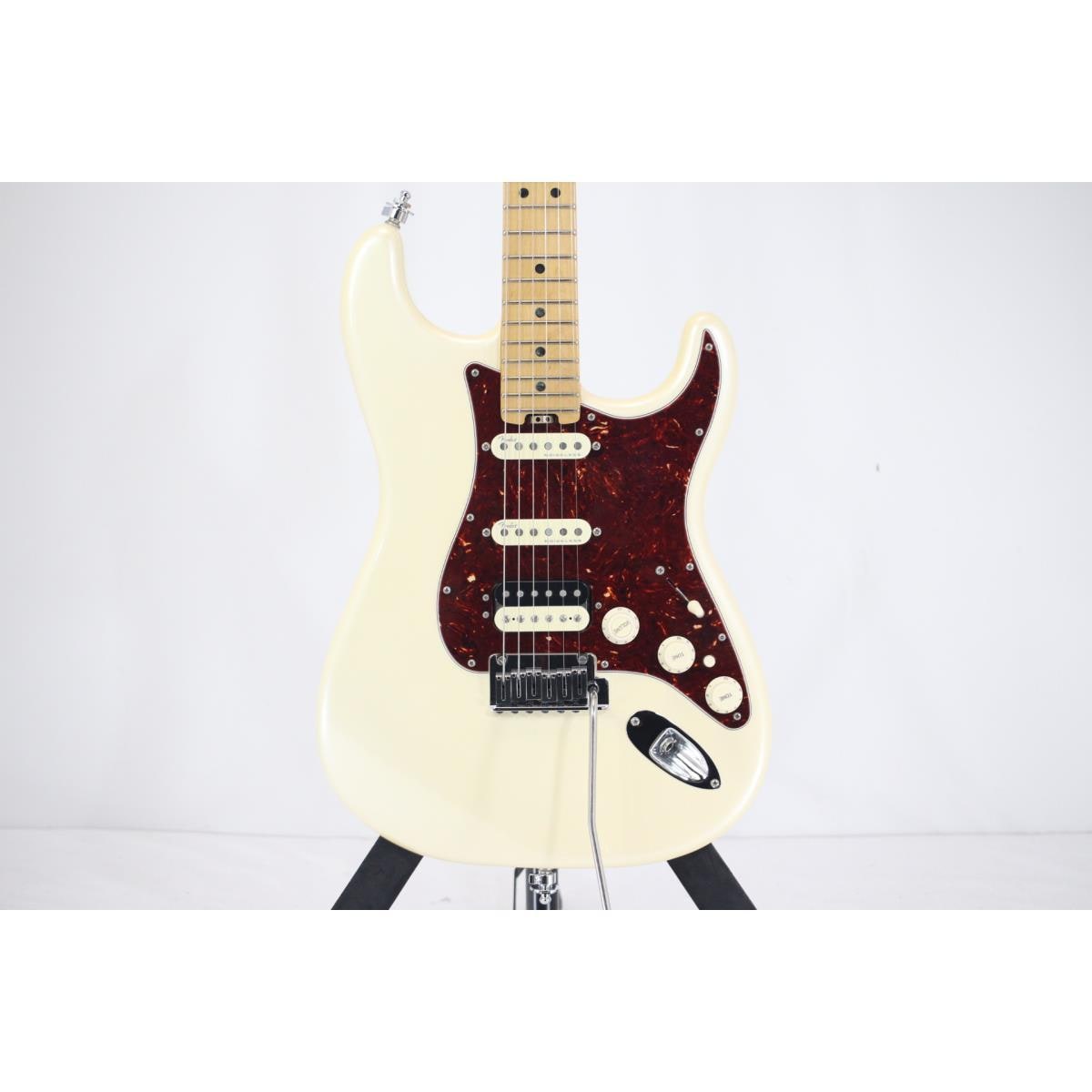 FENDER AMERICAN ELITE STRAT HSS