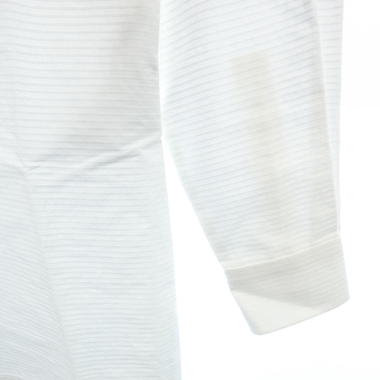 サンローラン SAINT LAURENT 663409　Y3D30 トップス