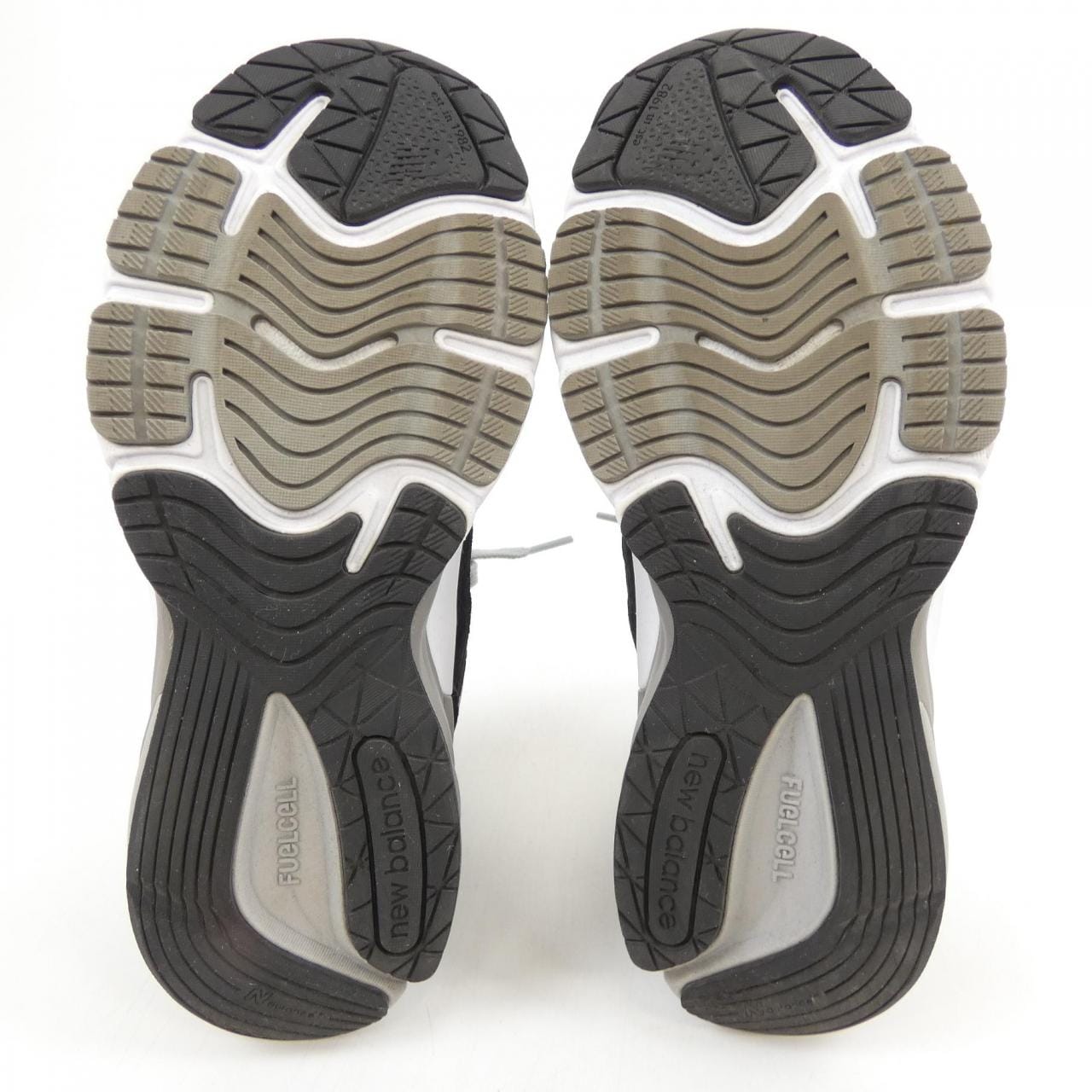 ニューバランス NEW BALANCE W990BK6 スニーカー