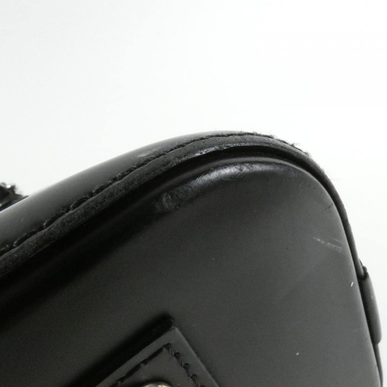 ルイヴィトン エピ アルマBB M59217 バッグ