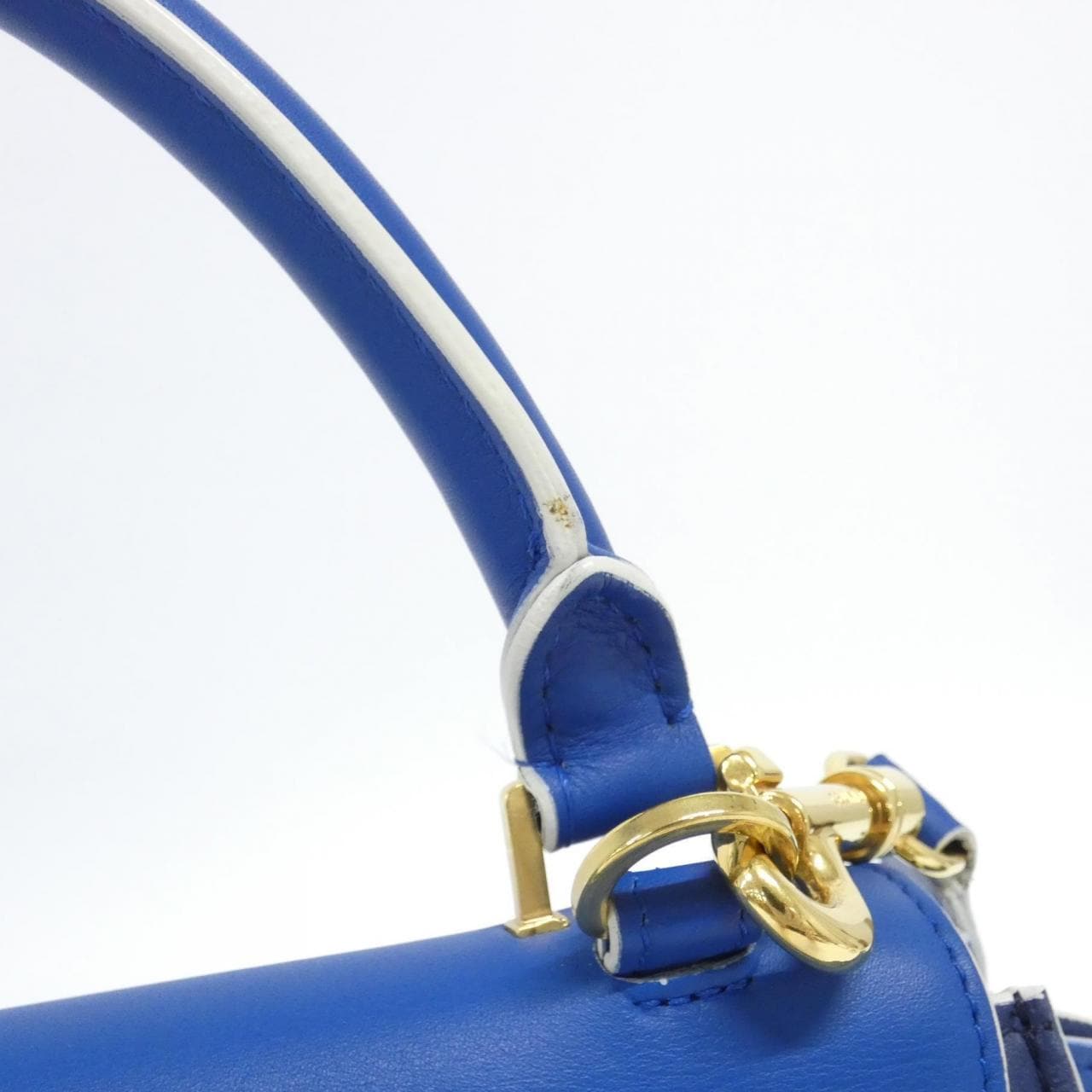 セリーヌ スモール トラペーズ 174683AAY バッグ