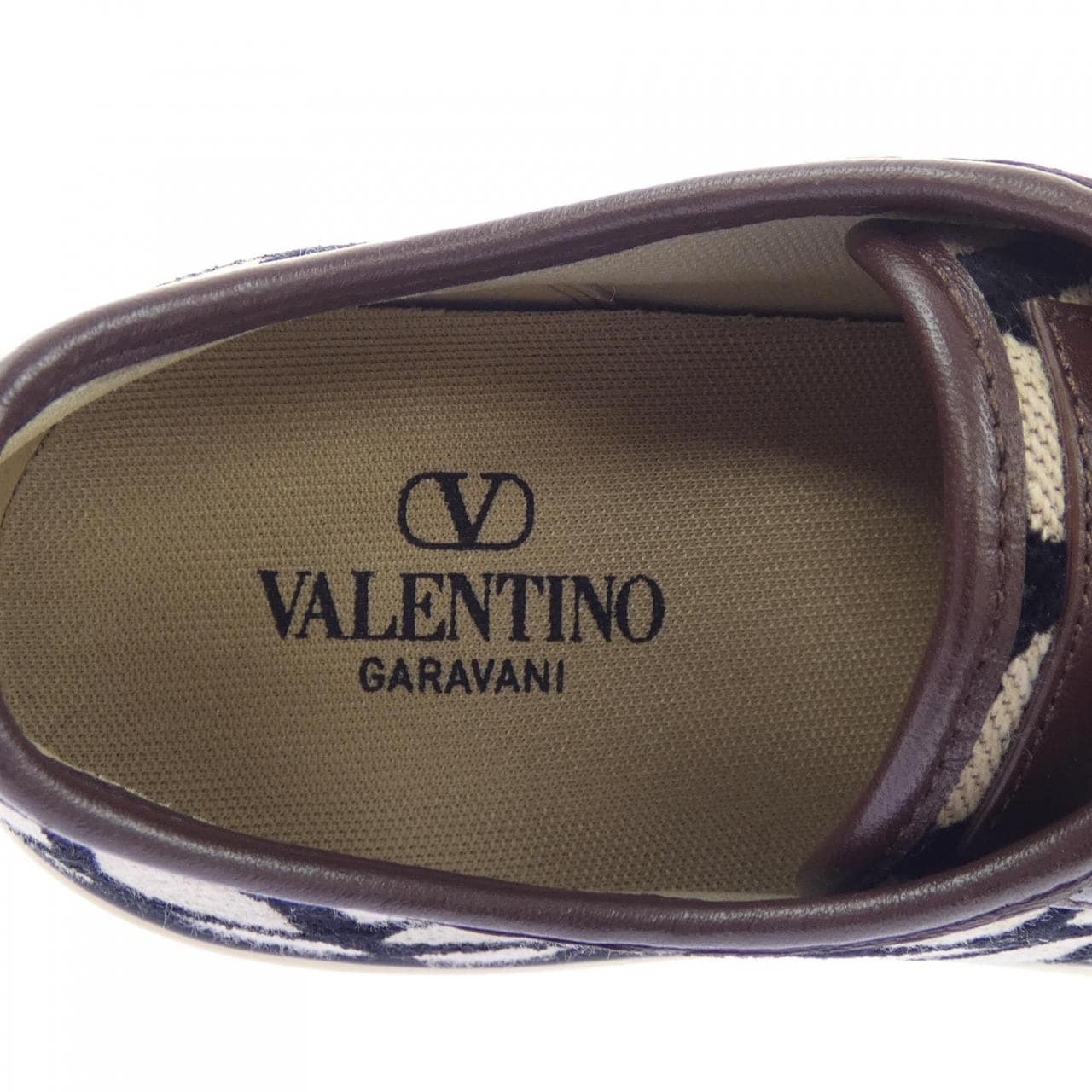 ヴァレンティノガラヴァーニ VALENTINO GARAVANI 2Y0S0H02 スニーカー