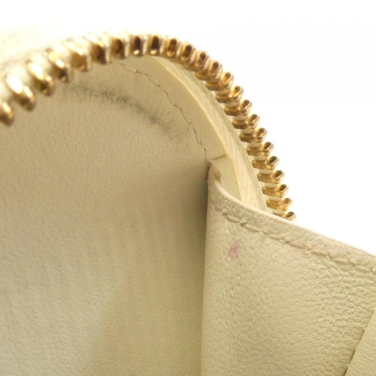 クリスチャンディオール ディオールアムール ディオール カロ ハート ポーチ S5097UNID ポーチ