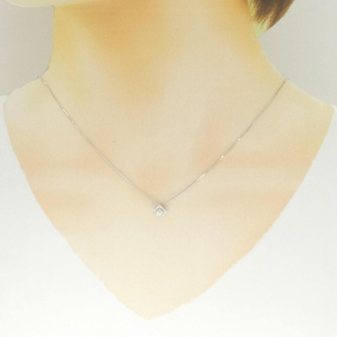 K10WG ダイヤモンド ネックレス 0.18CT