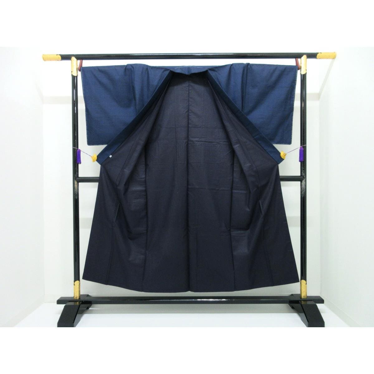 【未使用品】男物　【本場奄美大島紬】証紙付　１００山　きもの・長襦袢　２点セット