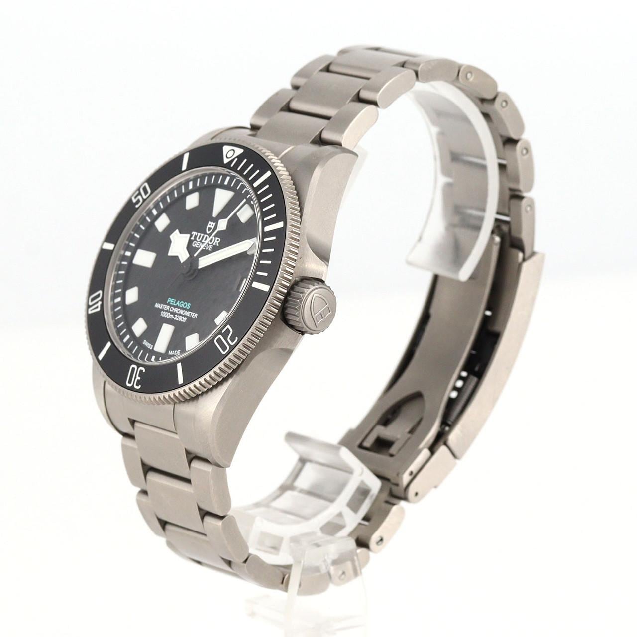 チューダー/チュードル ペラゴスウルトラ TI 2543C1A7NU-0001 TI 自動巻