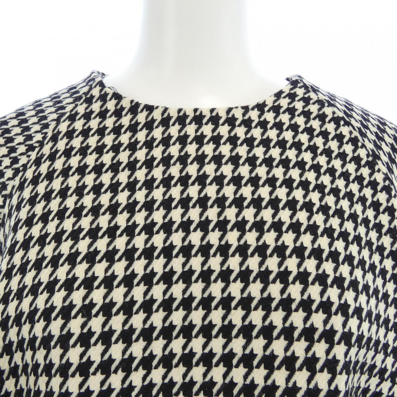 ROSE ANNA トップス