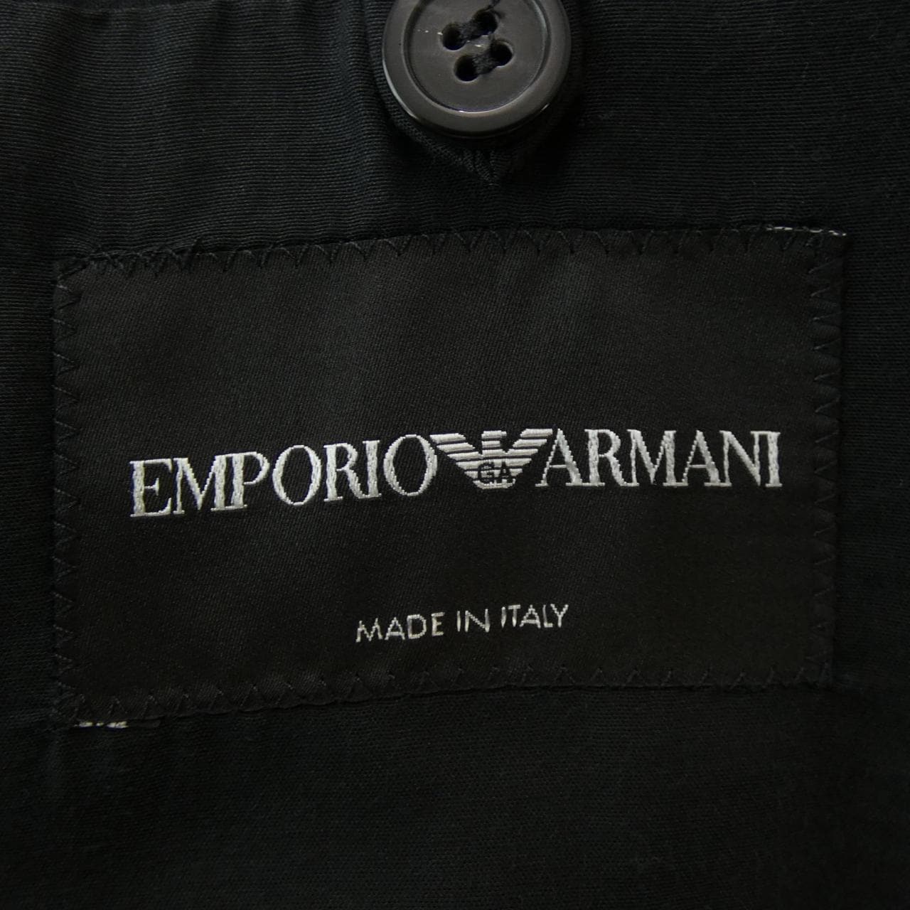 EMPORIO ARMANI安普里奥·阿玛尼夹克