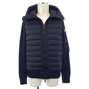 モンクレール MONCLER ダウンジャケット