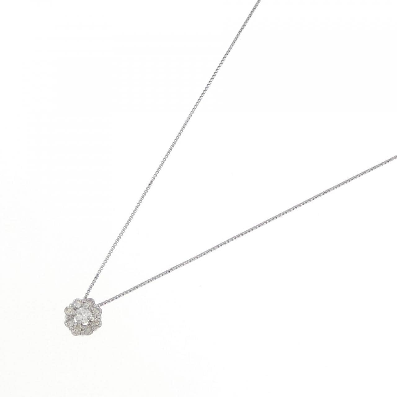 [BRAND NEW] PT Flower Diamond Necklace 0.10CT